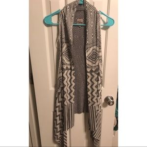 Cute Aztec print vest